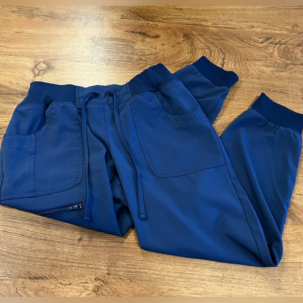 HEARTSOUL SCRUB BOTTOMS JOGGER S-Petite - Picture 1 of 6